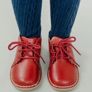 NWOT L'AMOUR Georgie Scalloped Lace Up Boot, Red